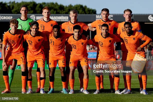 Hugo Wentges of Holland U21, Sepp van den Berg of Holland U21, Jan Paul van Hecke of Holland U21, Mickey van de Ven of Holland U21, Wouter Burger of...