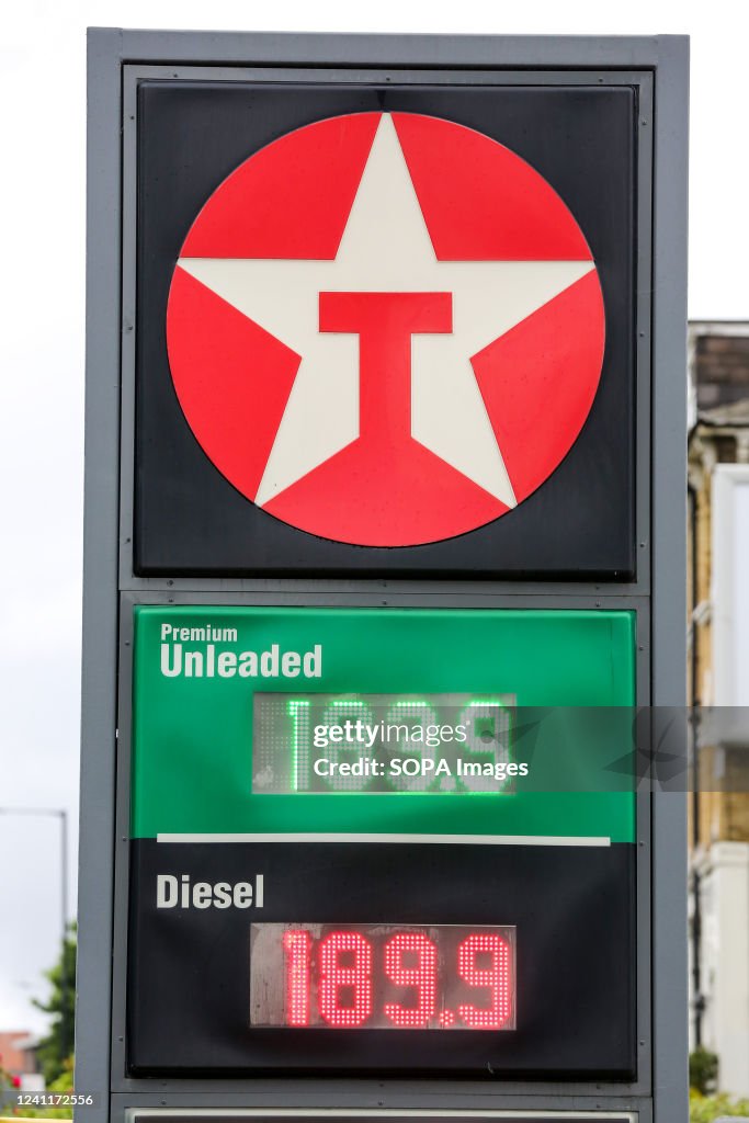 Texaco petrol station sells unleaded petrol at 183.9 pence...