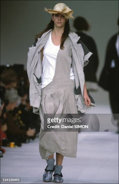 Fashion ready to wear spring -summer in Paris, France on October 19, 1984 - Comme des garcons.