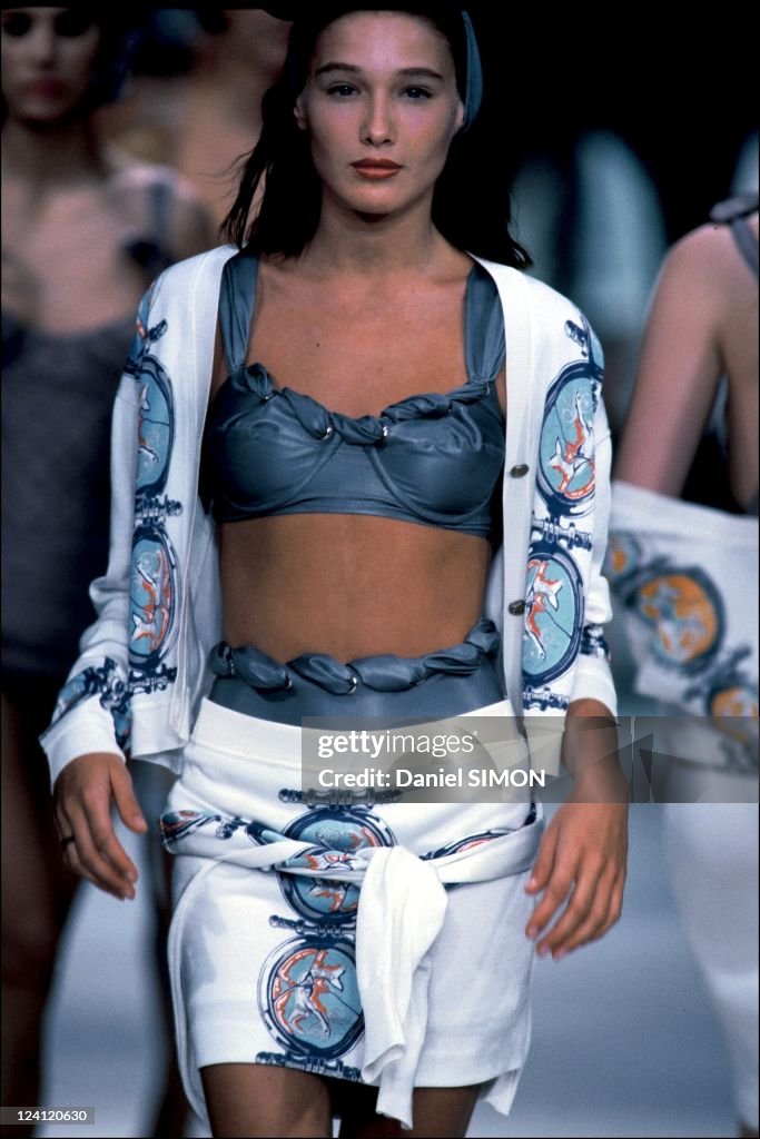 Fashion Show Ready -To -Wear Spring -Summer In Paris, France In October 1986.