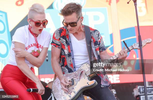 Shawna and Keifer Thompson of Thompson Square performs during Day 1 of CMA Fest 2022 at Dr Pepper Amp Stage at Ascend Park on June 9, 2022 in...