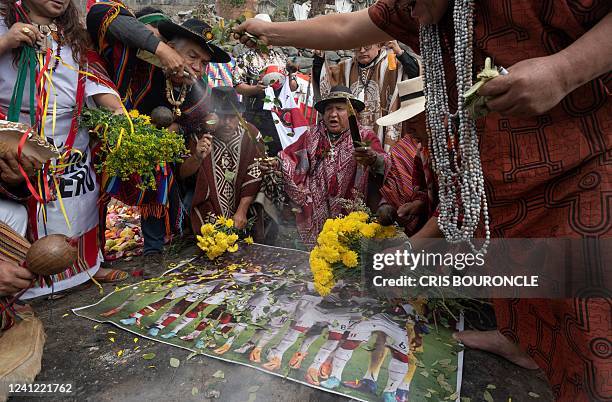 Peru Ritual Team Curse Photos and Premium High Res Pictures - Getty Images