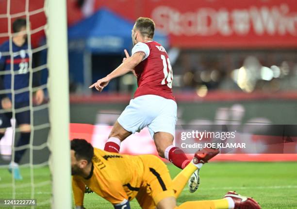 Austria's forward Andreas Weimann celebrates his 1-0 during the UEFA Nations League football match Austria v France at the Ernst Happel stadium in...