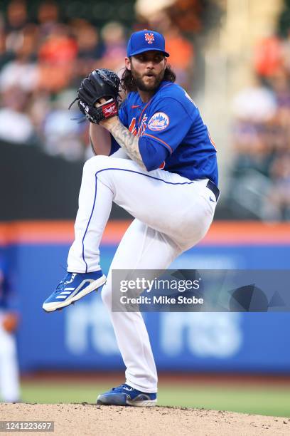 Trevor Williams of the New York Mets in action against the Washington Nationals at Citi Field on May 31, 2022 in New York City. New York Mets...