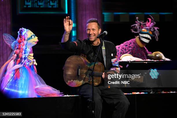 Episode 1668 -- Pictured: Musical guest The Weirdos featuring Chris Martin of Coldplay performs on Friday, June 10, 2022 --