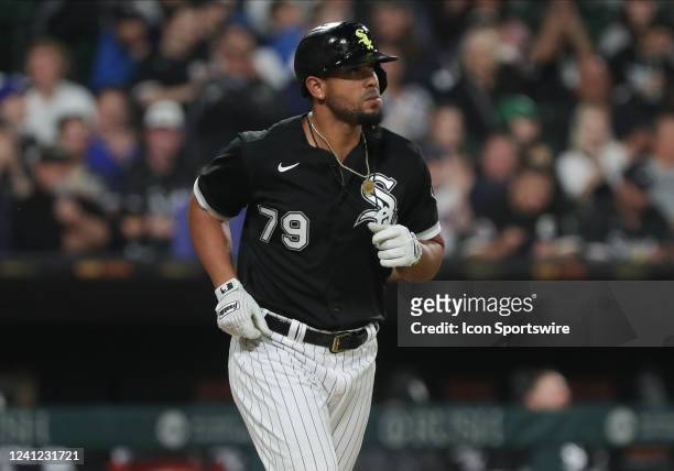 892 Chicago White Sox First Baseman Jose Abreu 79 Stock Photos, High-Res  Pictures, and Images - Getty Images