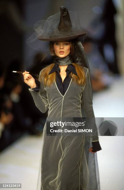 Fashion: Ready to wear spring -summer 1993 in Paris, France in October, 1992 - Kate Moss; Martine Sitbon.