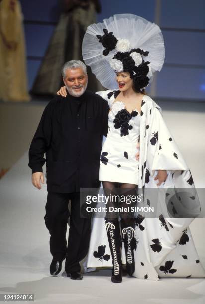 Fashion show Haute Couture Spring -Sumpmer 1994 in Paris, France in January, 1994 - Paco Rabanne.
