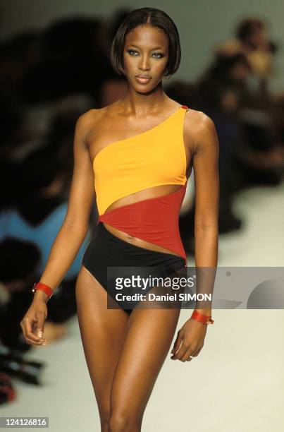 Fashion: Ready to wear Spring -Summer 97 In Paris, France In October, 1996 - Hermes, Naomi Campbell.