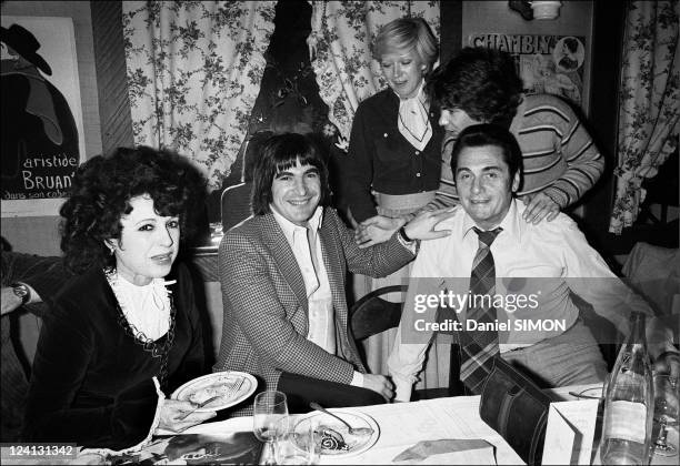 Annual friendship lunch of accordionists at the restaurant "La Cloche d'Or" In Paris, France On February 07, 1977 - Yvette Horner, Serge Lama, Andre...