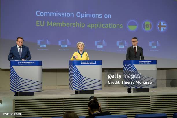 Commissioner for Neighbourhood and Enlargement Oliver Varhelyi , the president of the European Commission Ursula von der Leyen and the EU Commission...