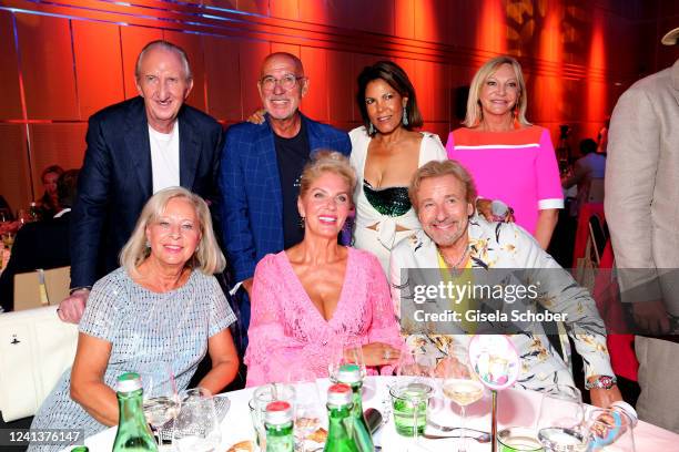 Mike Krüger, Birgit Loeper, Otto Retzer, Karina Mross, Shirley Retzer, Thomas Gottschalk, Ingrid Flick during the 40th anniversary show of "Die...
