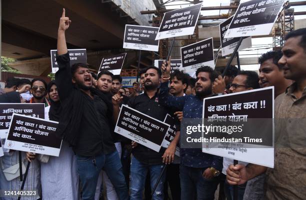 Mumbai Pradesh Youth Congress party workers protest against the Agneepath scheme for recruitment in Indian Armed Forces launched by the BJP-led NDA...