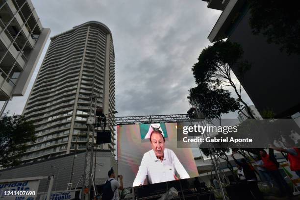 Rodolfo Hernandez of Liga de Gobernantes Anticorrupcion speaks to his supporters after a defeat in the presidential elections runoff on June 19, 2022...