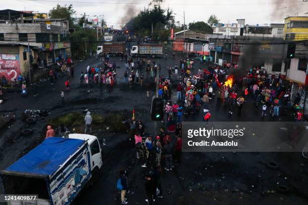 View of the entrance to Quito, in the Cutuclagua sector of the MejÃ­a canton, where several indigenous communities from the province of Cotopaxi...