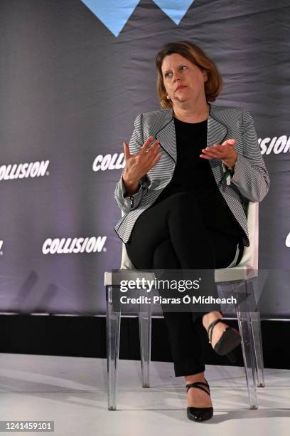 63 Sally Buzbee Stock Photos, HighRes Pictures, and Images Getty Images