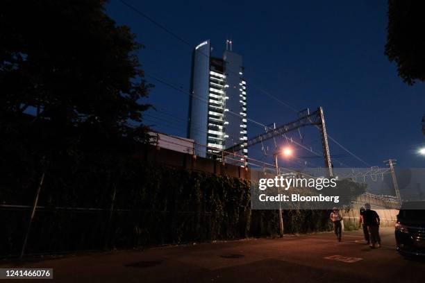 Keyence Japan 3,169 Osaka Bloomberg Stock Photos, High-Res Pictures, and Images ...
