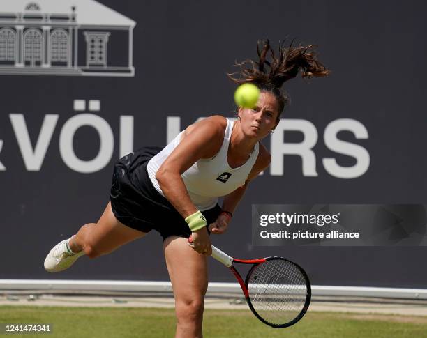 June 2022, Hessen, Bad Homburg: Tennis, WTA Tour, Women, Singles, Quarterfinals, Kassatkina - Andreescu : Darya Kassatkina in action. Photo: Hasan...