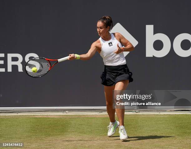 June 2022, Hessen, Bad Homburg: Tennis, WTA Tour, Women, Singles, Quarterfinals, Kassatkina - Andreescu : Darya Kassatkina in action. Photo: Hasan...