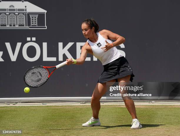 June 2022, Hessen, Bad Homburg: Tennis, WTA Tour, Women, Singles, Quarterfinals, Kassatkina - Andreescu : Darya Kassatkina in action. Photo: Hasan...