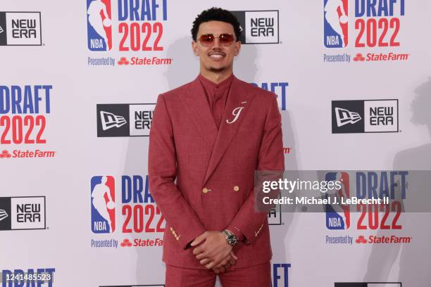 Draft Prospect Johnny Davis arrives at the arena before the 2022 NBA Draft on June 23, 2022 at Barclays Center in Brooklyn, New York. NOTE TO USER:...