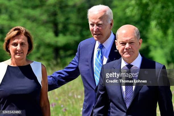 German Chancellor Olaf Scholz , his wife Britta Ernst and U.S. President Joe Biden arrive for a welcome ceremony on the first day of the three-day G7...