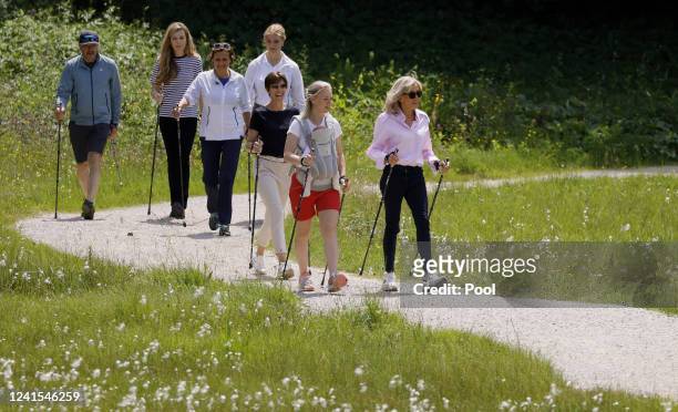 Christian Neureuther, former professional skier, Carrie Johnson, wife of Britain's Prime Minister Boris Johnson, Britta Ernst, wife of German...