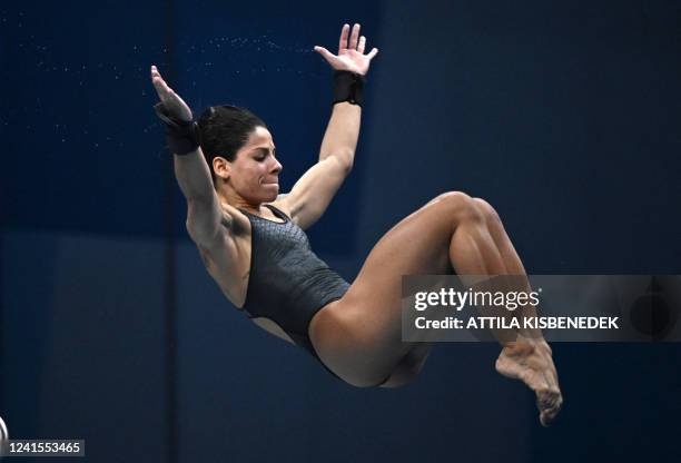 Brasil's Ingrid Oliveira performs during the semifinals of the women's 10m platform diving event at the Duna Arena in Budapest on June 26, 2022.