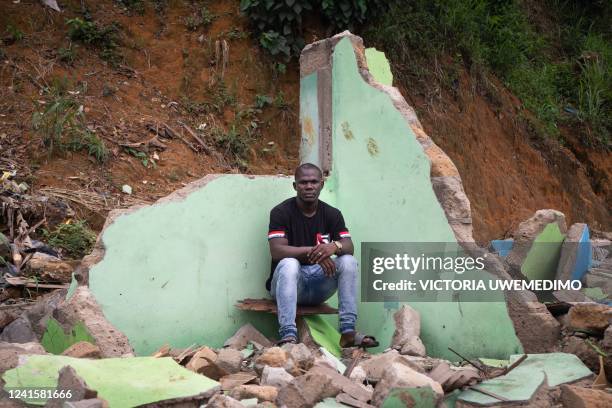 Omobotare Abona , who inherited a large portion of the property in this community from his father who was a well-established local landlord and...