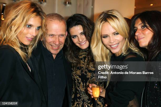 Anja Rubik, Jean Paul Gaultier, Isabeli Fontana, Natasha Poly and Emmanuelle Alt attend the Vogue Fashion Celebration Night 2011 on September 8, 2011...