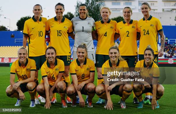 Australia players pose for a team photo before the start of the Women's International Friendly match between Portugal and Australia at Estadio...