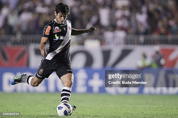 Juninho of Vasco struggles for the ball during a match as part of Serie A 2011 at Sao Januario stadium on September 08, 2011 in Rio de Janeiro,...