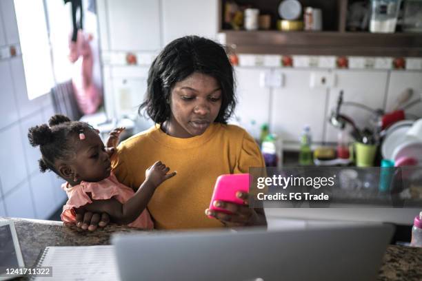 Black Multitasking 5,880 Black Woman Multitasking Stock Photos, High-Res Pictures, and ...