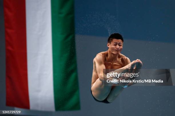 Jian Yang of China competes in the Men's 10m Platform Final on day eight of the Budapest 2022 FINA World Championships at Duna Arena on July 3, 2022...