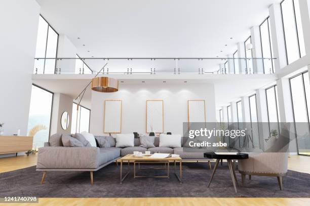 moderne lichte woonkamer met mezzanine - mezzanine stockfoto's en -beelden