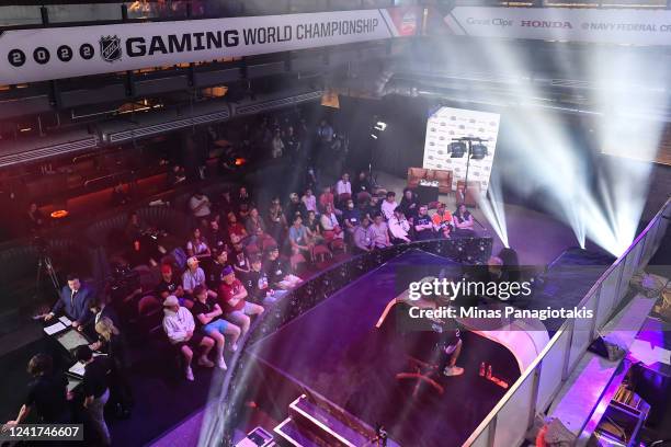 Mathew Geimer 89 Geim Stock Photos, High-Res Pictures, and Images - Getty Images