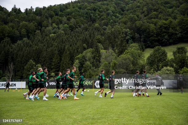 The Team runs during the Training Session at the Training Camp of Borussia Moenchengladbach at the Tegernsee on July 07, 2022 in Rottach-Egern,...