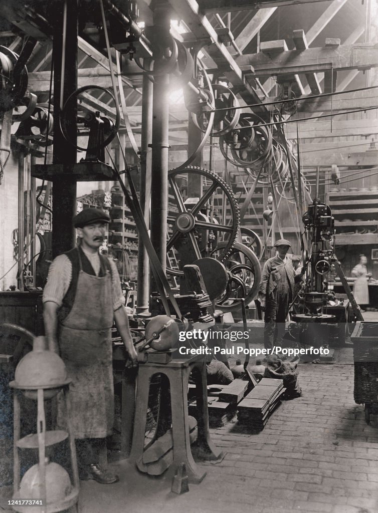 Falkirk Munitions Factory In Scotland - World War One