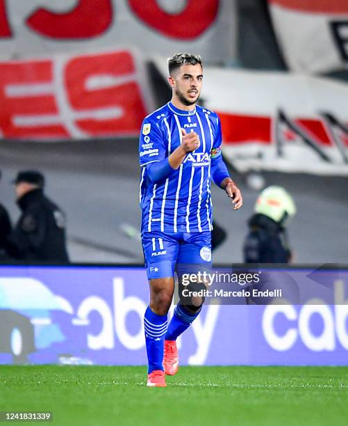 Martin Ojeda of Godoy Cruz celebrates after scoring the first goal of his team during a match between River Plate and Godoy Cruz as part of Liga...