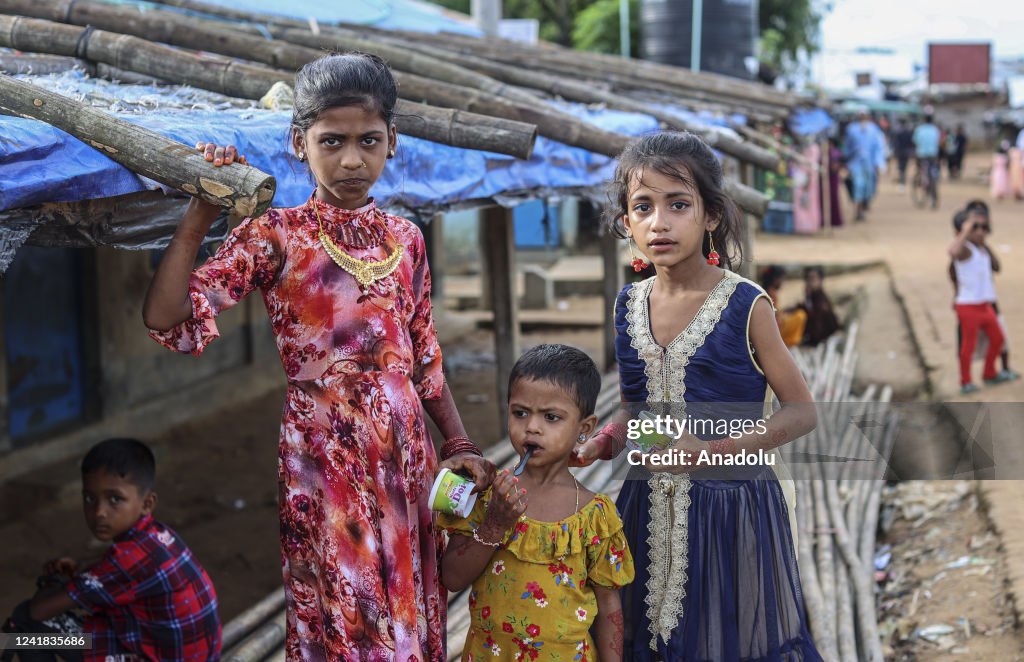 Rohingya Muslims' struggle to life in refugee camps
