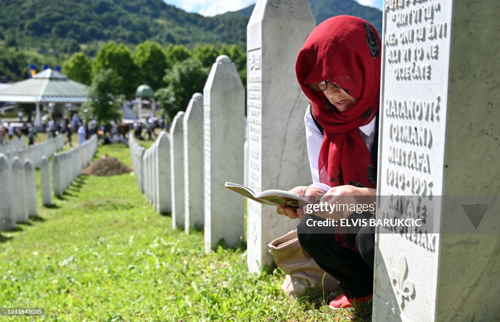 TOPSHOT-BOSNIA-WAR-SREBRENICA-ANNIVERSARY