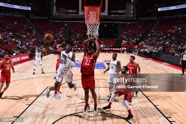 Dereon Seabron of the New Orleans Pelicans drives to the basket during the game against the Washington Wizards during the 2022 Las Vegas Summer...
