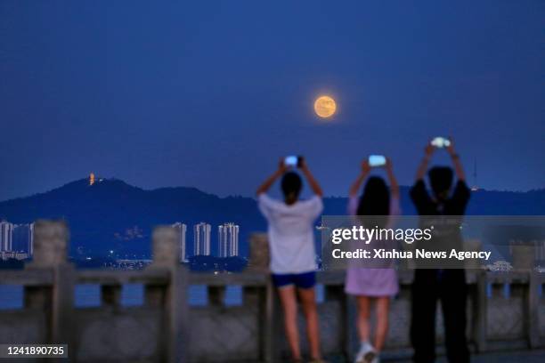 Heshan 16 Heshan Guangdong Stock Photos, High-Res Pictures, and Images - Getty ...