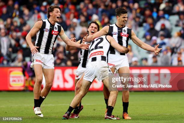 Scott Pendlebury of the Magpies celebrates a goal during the 2022 AFL Round 18 match between the Adelaide Crows and the Collingwood Magpies at the...