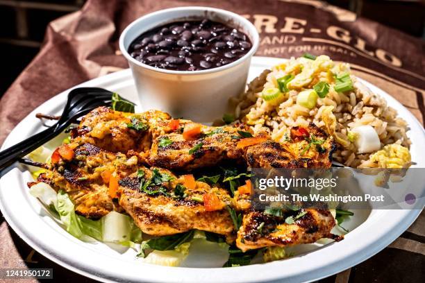 District Rico Menu Chicken Rice Beans Photos and Premium High Res Pictures - Getty Images