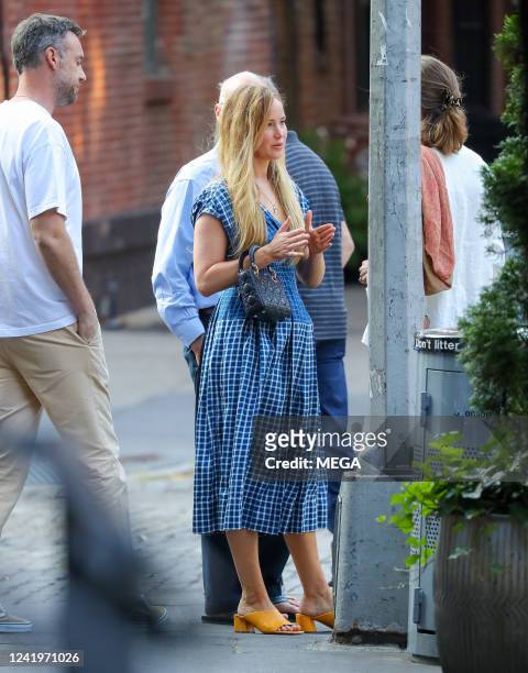 Jennifer Lawrence and Cooke Maroney going for dinner with Cookes parents at Cafe Cluny in the west village in New York City. 15 Jul 2022