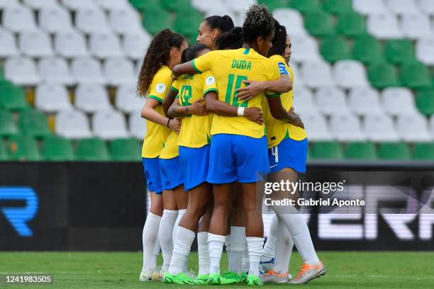 Debinha of Brazil celebrates with teammates after scoring the fourth goal of her team during a match between Venezuela and Brazil as part of Women's...