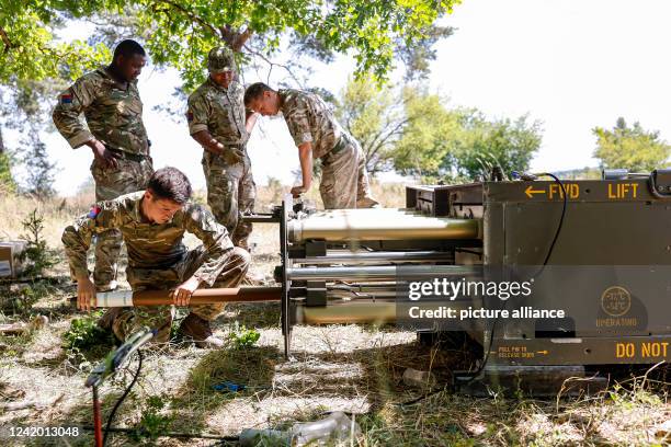 Uk Military Rockets 185 Multiple Artillery Rocket System Stock Photos, High-Res Pictures ...