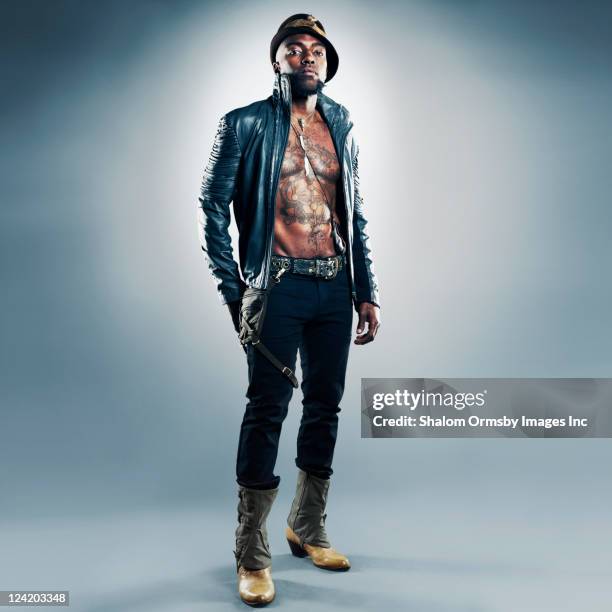 trendy, tattooed african american man - mens black shoe stock pictures, royalty-free photos & images