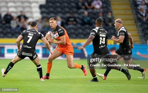 Castleford Tigers' Alex Mellor is tackled by Hull FC's Luke Gale during the Betfred Super League match at MKM Stadium, Hull. Picture date: Friday...